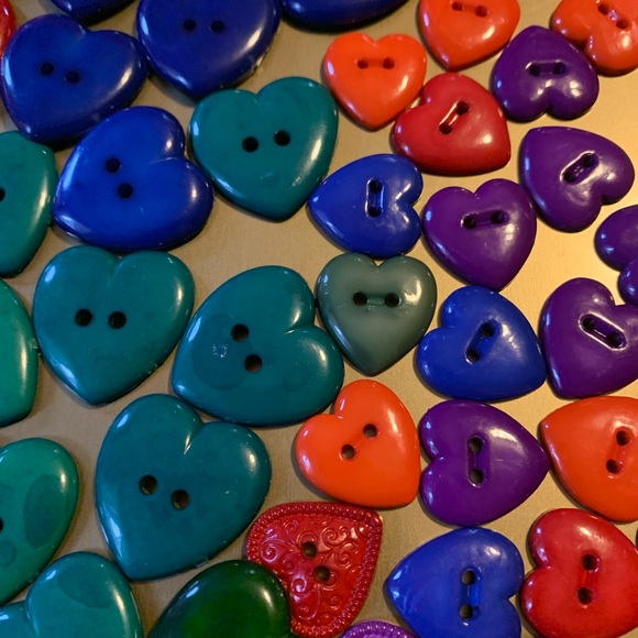 Colorful Heart Shaped Buttons Set - Picture 4 of 8